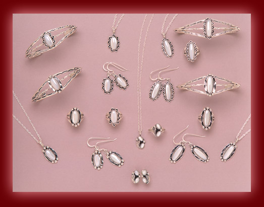 A white gemstone from the Mother of Pearl creates beautiful silver jewelry of earrings, rings, pendants, necklaces, and bracelets.